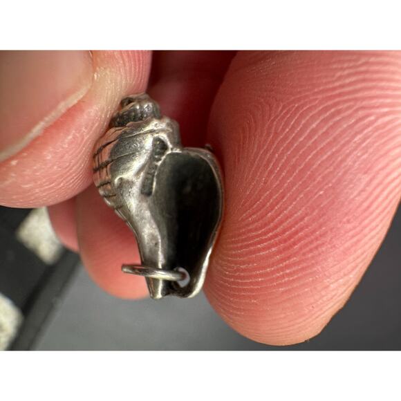 Vtg 925 Solid Sterling Silver Conch Sea Shell 3D Charm Pendant 17.6mm - Picture 9 of 10